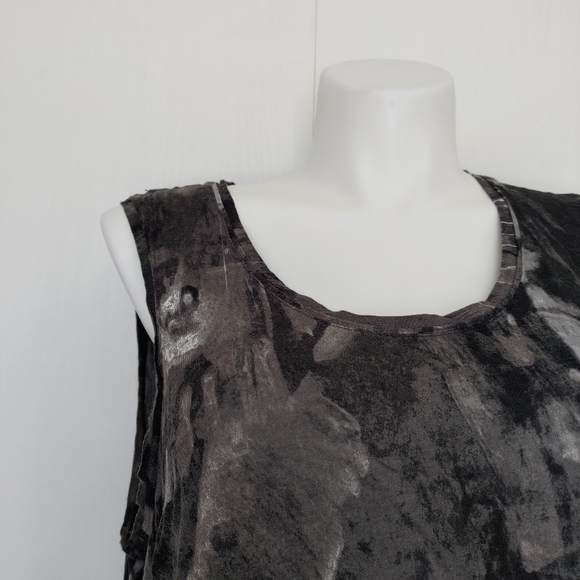 Grey Modern Tank sz XL - Picture 3 of 4